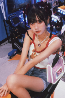 驯服美女警察妈妈小说